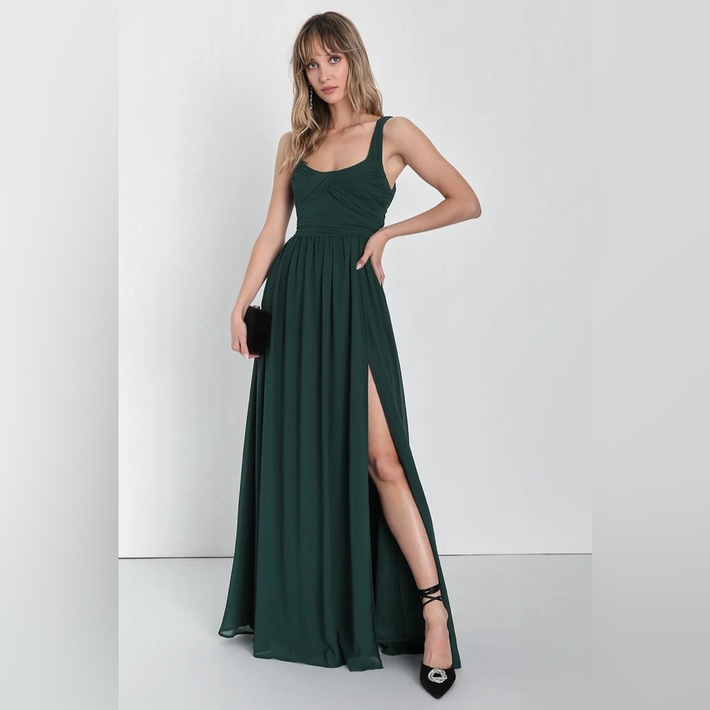 LULUS | Sensational Moment Emerald Green Pleated Maxi Dress
